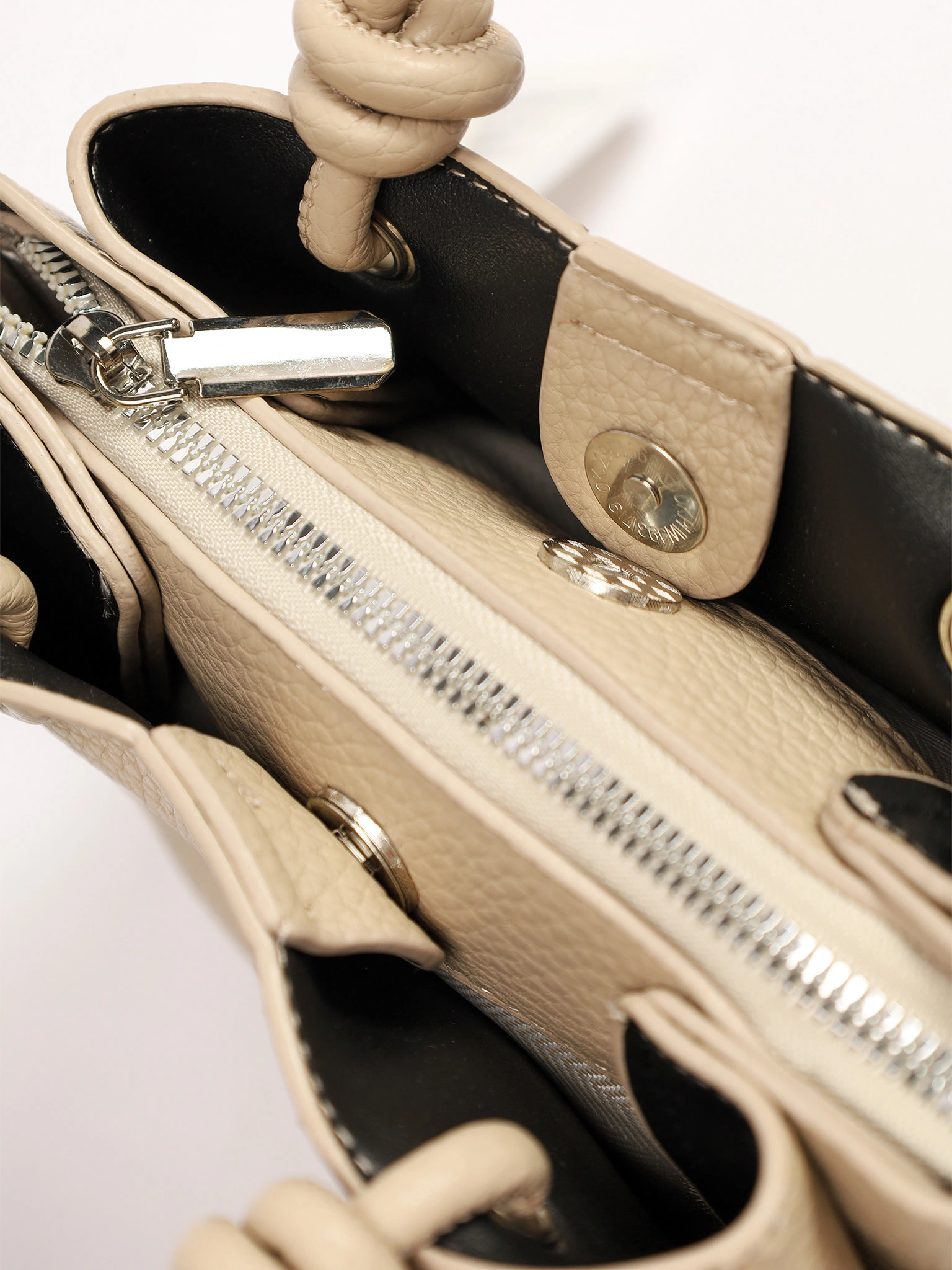 Сумка-тоут с округлыми ручками в ассортименте